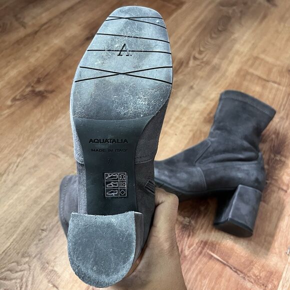 Aquatalia Suede Heeled Ankle Bootie Womens Sz 7 M Gray Leather Zip Italy Neutral - Picture 6 of 12
